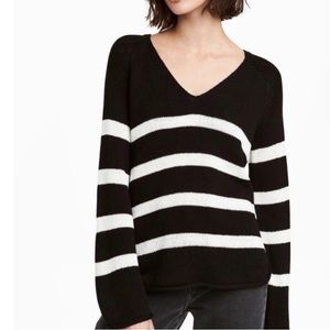 H&M Black & White Striped V-Neck Sweater